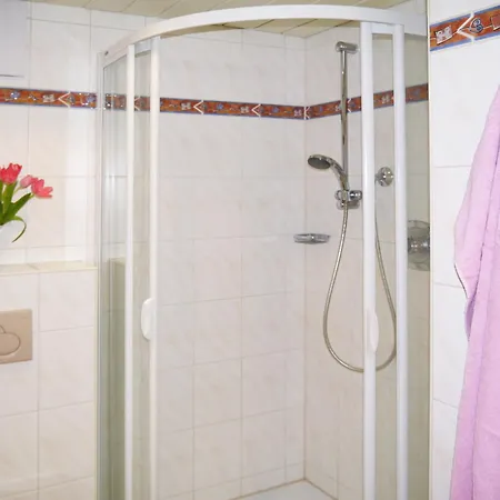 Neunerhof Apartamento *